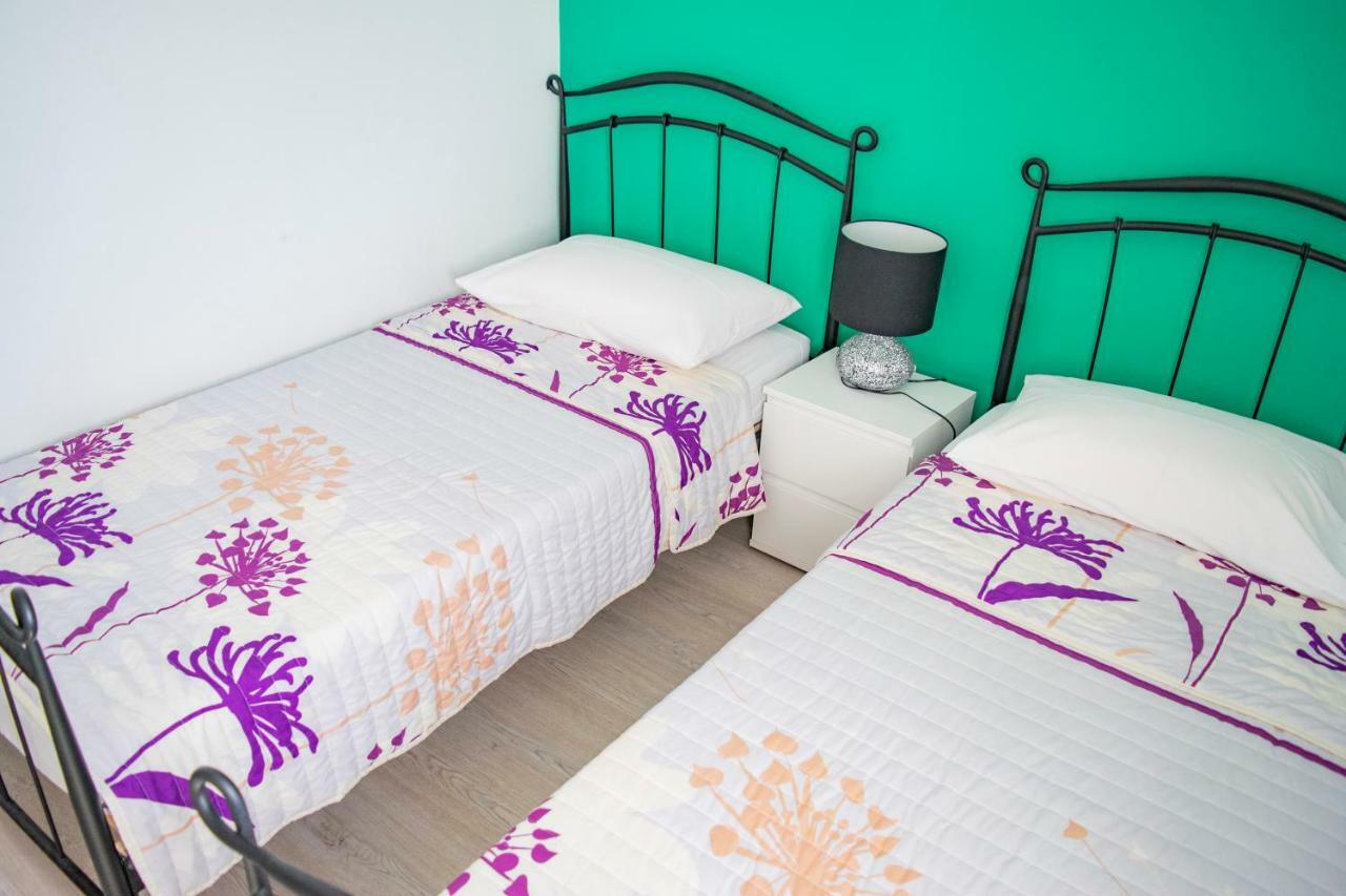 Apartments Solta Gornje Selo Exterior photo